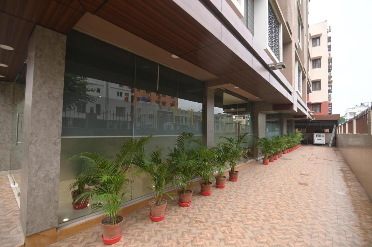 Nk7 Guest House Calcutta Buitenkant foto